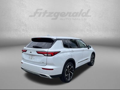 2022 Mitsubishi Outlander SE