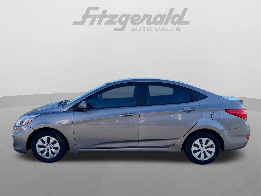 2017 Hyundai ACCENT SE
