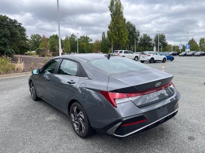 2025 Hyundai ELANTRA SEL Convenience