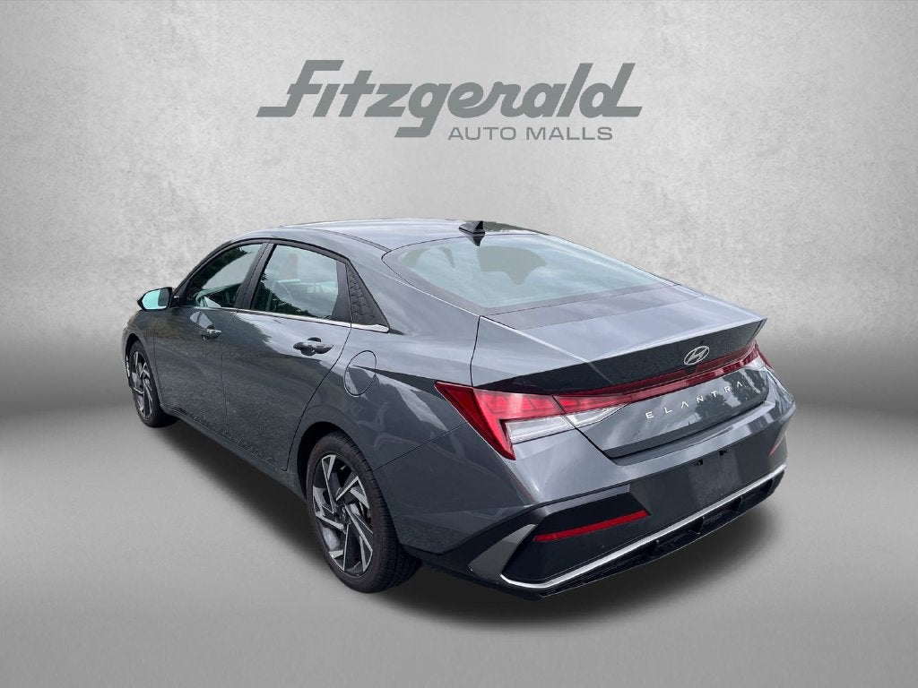 2025 Hyundai ELANTRA SEL Convenience