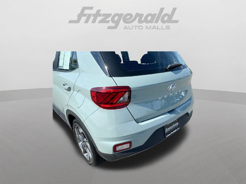 2025 Hyundai VENUE SEL