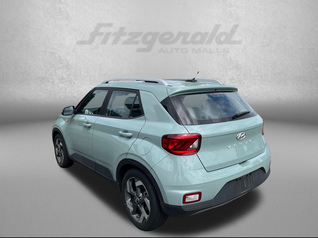 2025 Hyundai VENUE SEL