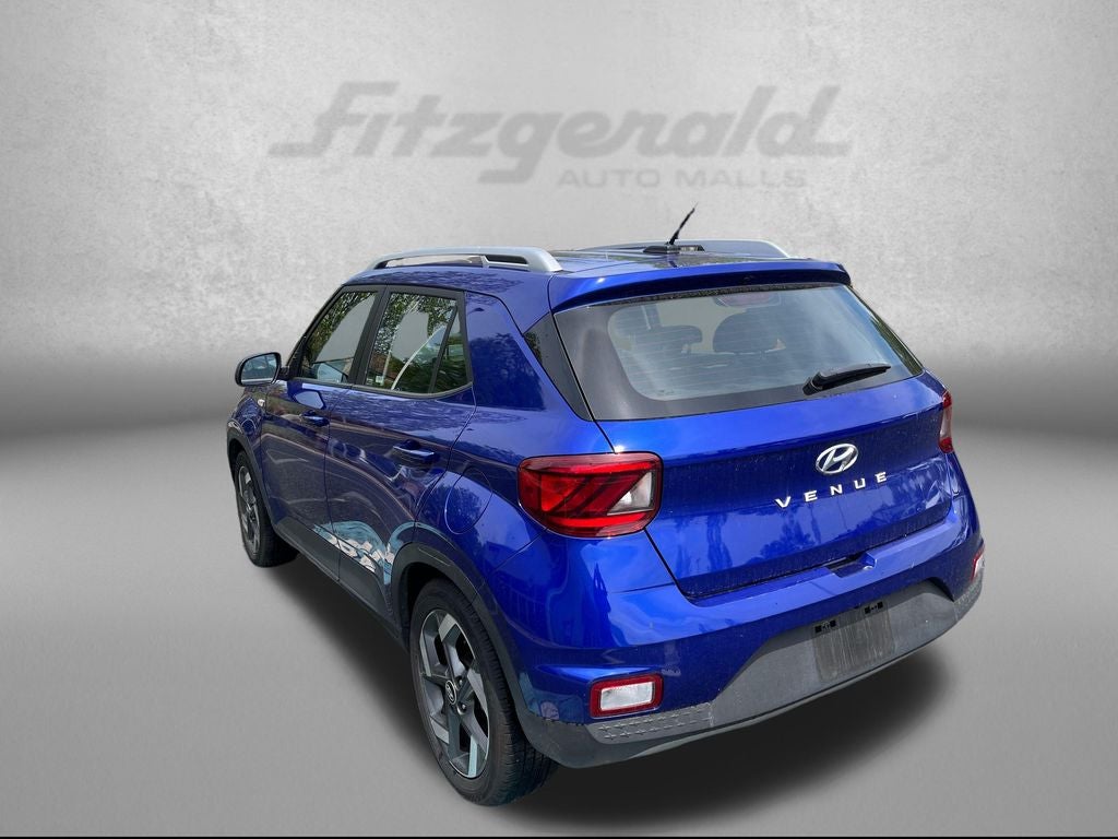 2025 Hyundai VENUE SEL