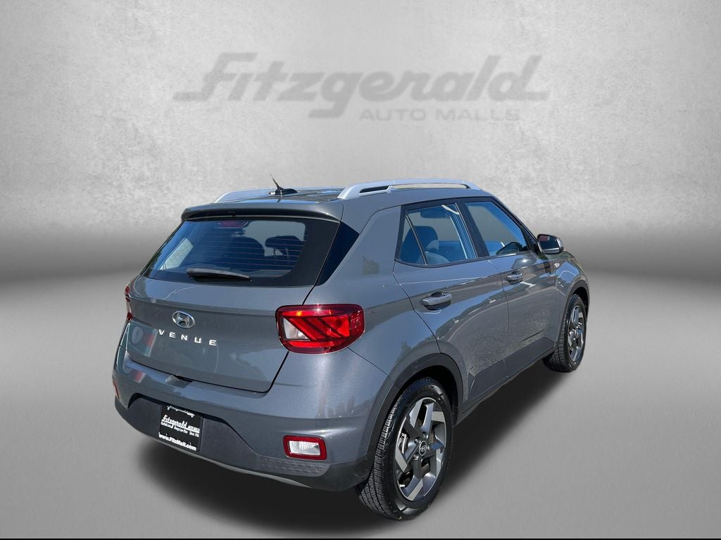 2025 Hyundai VENUE SEL
