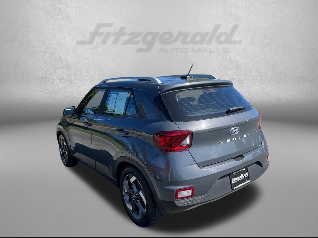 2025 Hyundai VENUE SEL