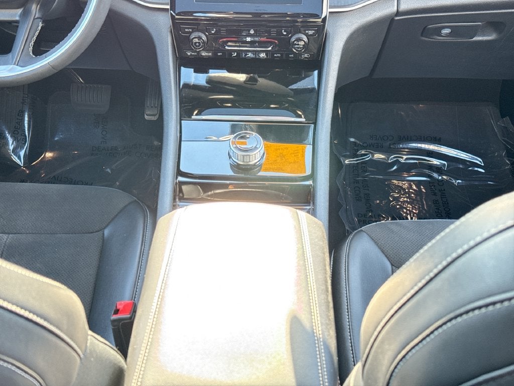 2023 Jeep Grand Cherokee L Altitude 4x4