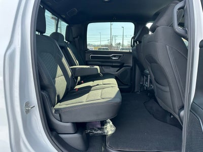 2025 RAM 1500 Big Horn Crew Cab 4x4 5'7' Box