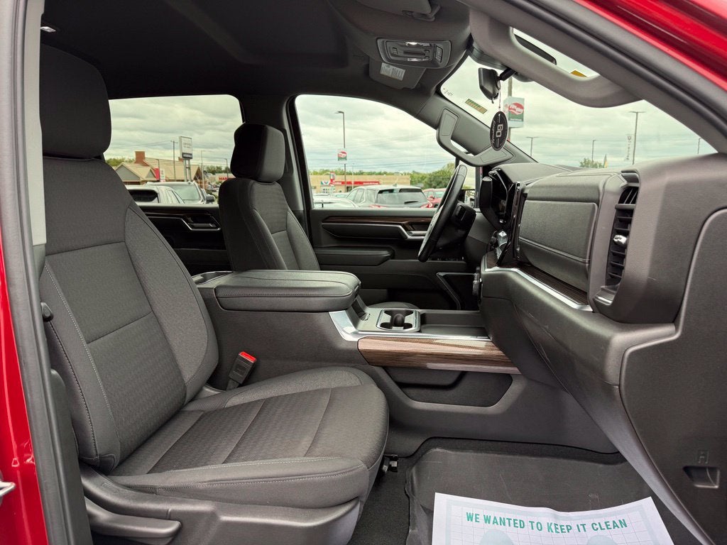 2024 Chevrolet Silverado 3500HD 4WD Crew Cab Standard Bed LT