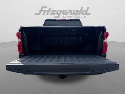 2023 Chevrolet Silverado 1500 4WD Crew Cab Short Bed Custom