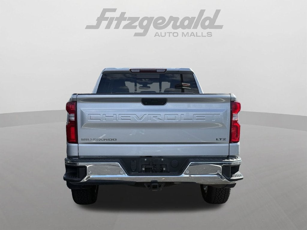 2021 Chevrolet Silverado 1500 4WD Crew Cab Short Bed LTZ