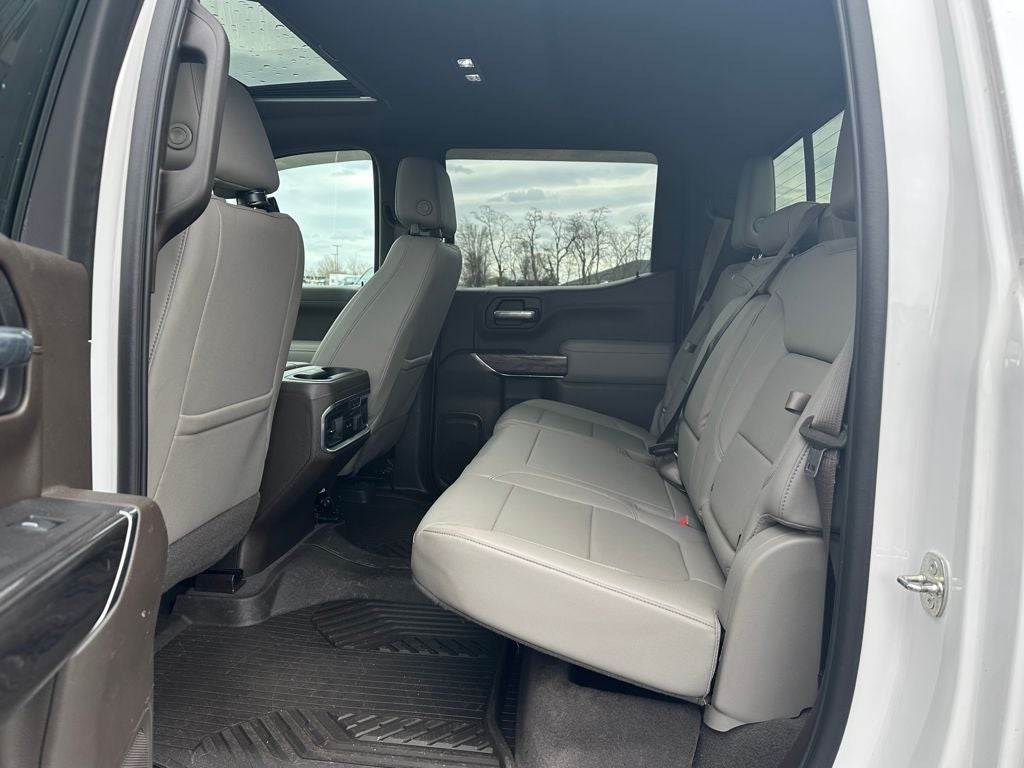 2021 Chevrolet Silverado 1500 4WD Crew Cab Short Bed LTZ