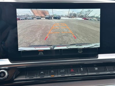 2025 GMC Sierra 1500 4WD Crew Cab Short Box SLT