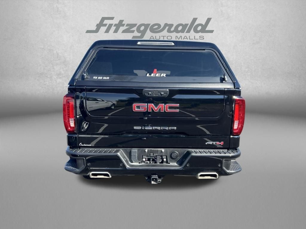 2023 GMC Sierra 1500 4WD Crew Cab Standard Box AT4