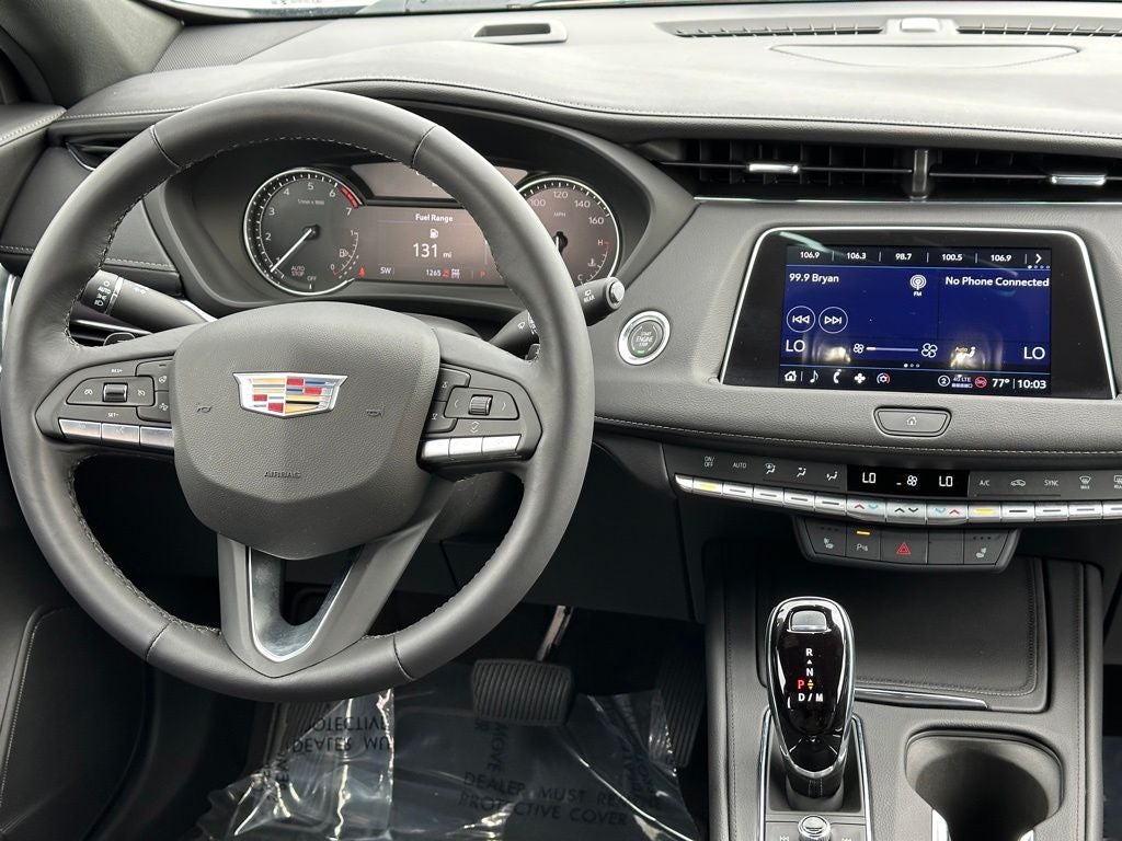 2022 Cadillac XT4 AWD Luxury