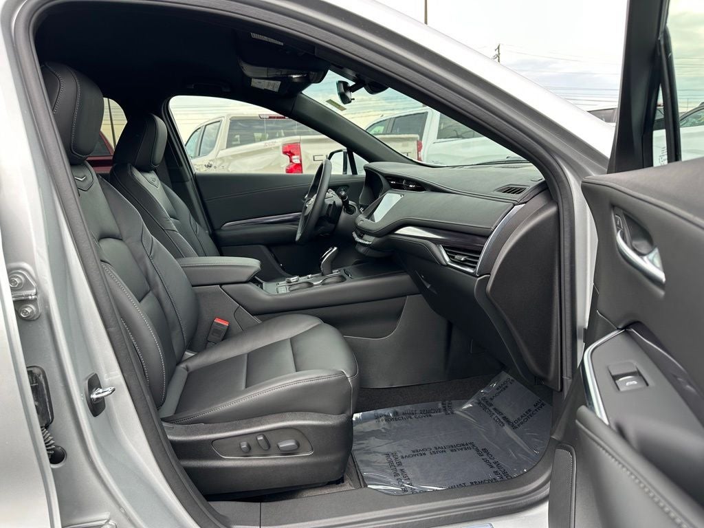 2022 Cadillac XT4 AWD Luxury