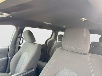 2024 Chrysler Pacifica Touring