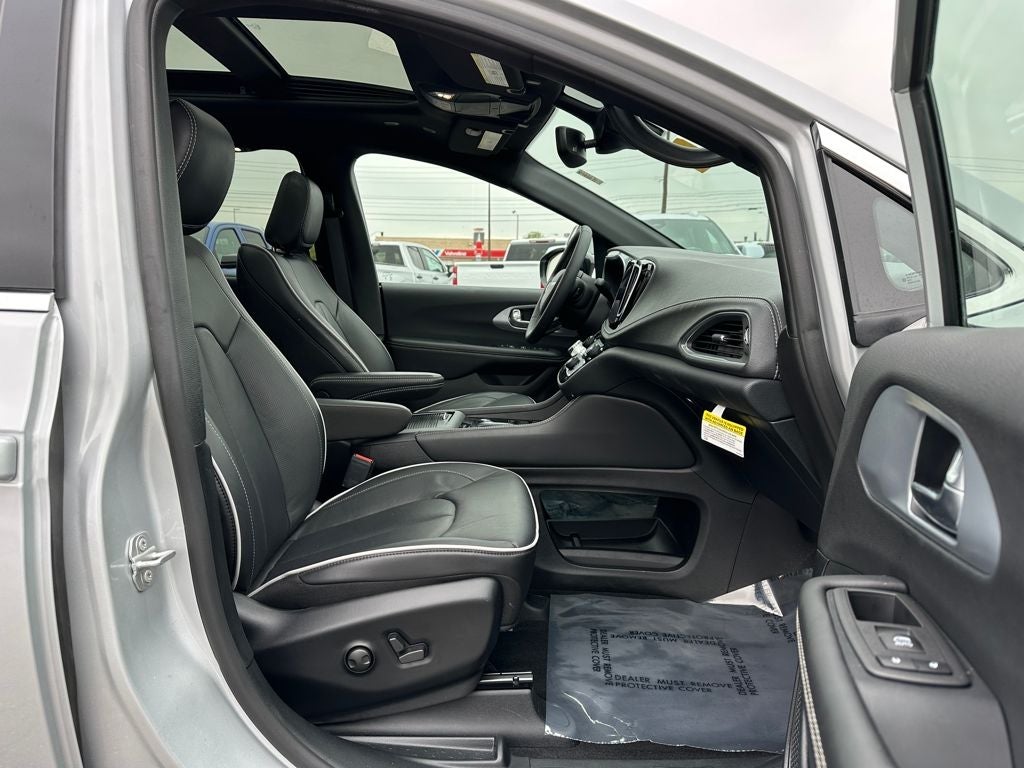 2026 Chrysler Pacifica Limited