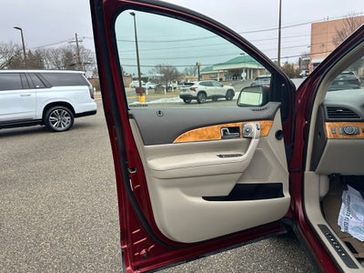 2015 Lincoln MKX Base