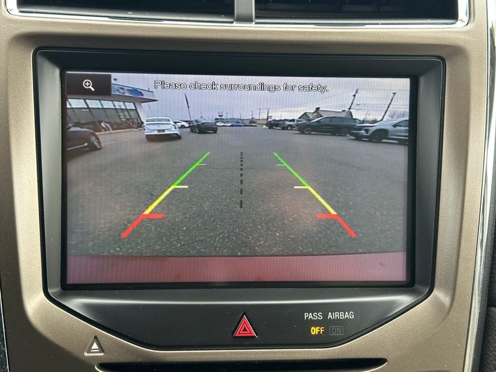 2015 Lincoln MKX Base