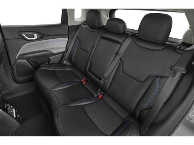 2022 Jeep Compass Latitude Lux 4x4
