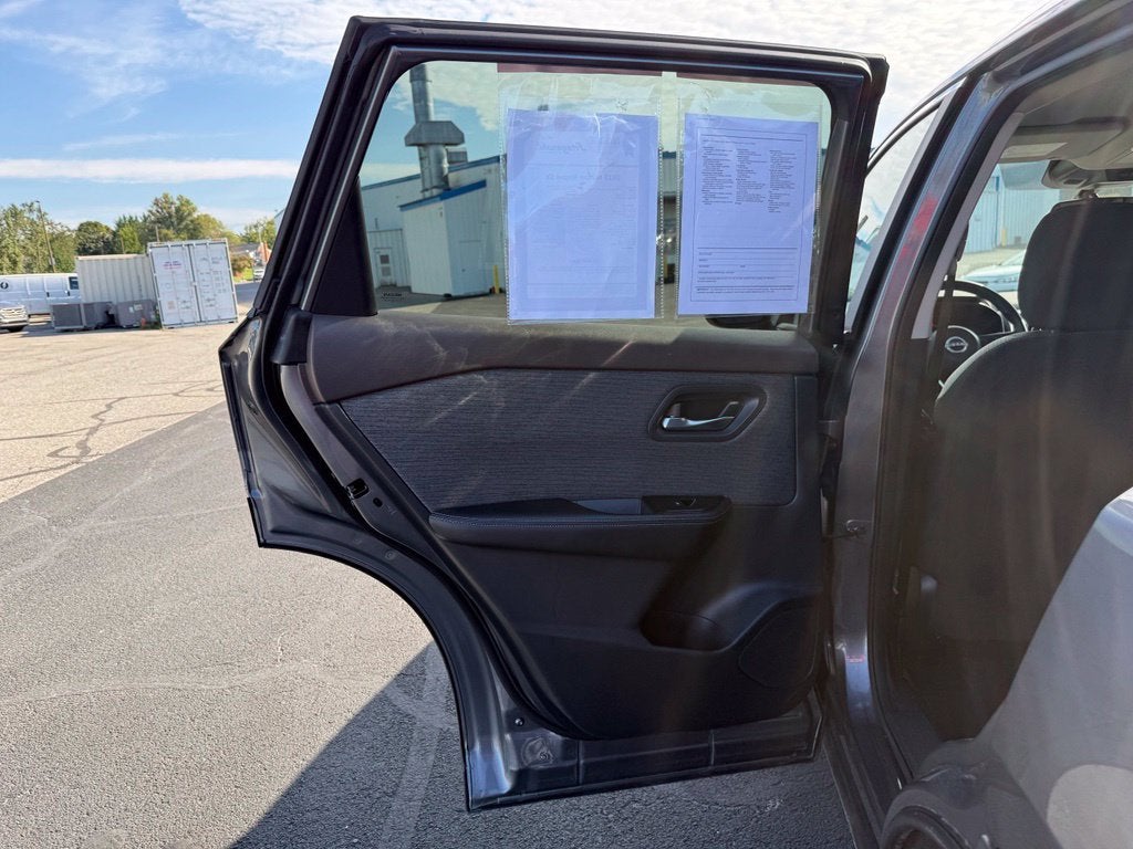 2023 Nissan Rogue SV Intelligent AWD