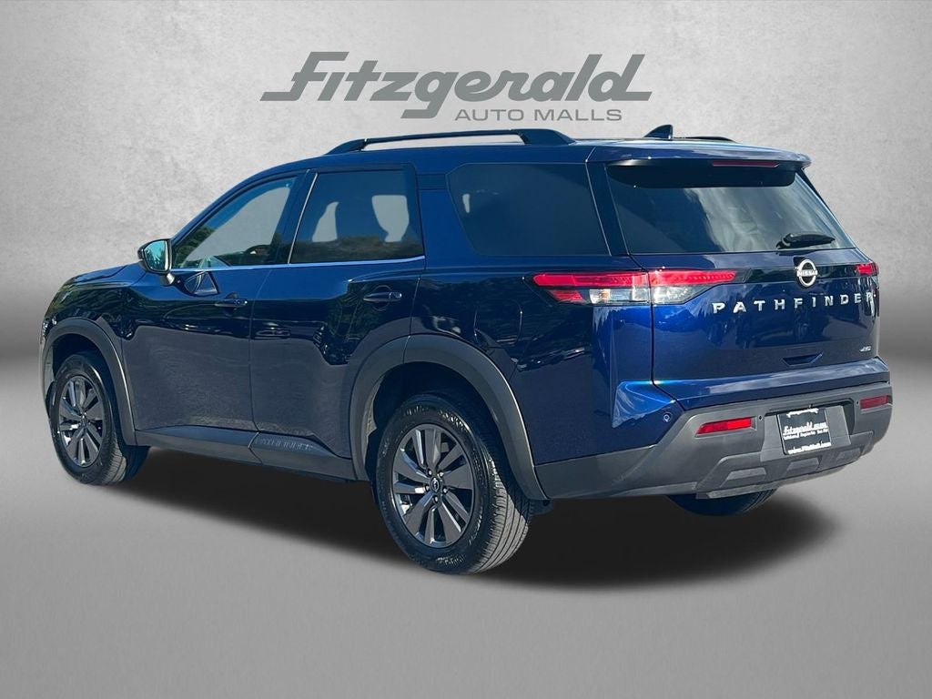 2025 Nissan Pathfinder SV 4WD