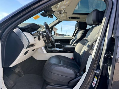 2024 Land Rover Range Rover P550e Autobiography