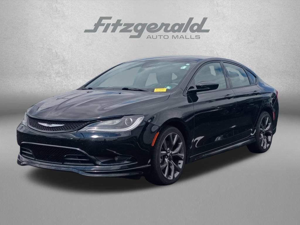2016 Chrysler 200 S