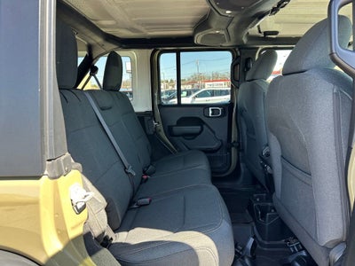 2025 Jeep Wrangler 4-Door Willys 4x4