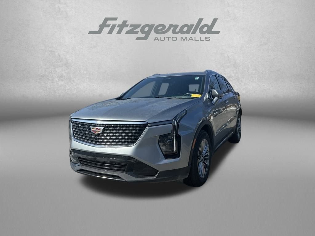 2025 Cadillac XT4 Premium Luxury