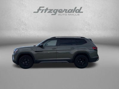 2024 Volkswagen Atlas 2.0T Peak Edition SE w/Technology