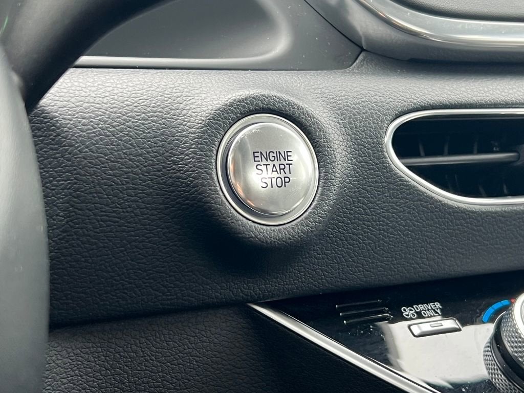 2023 Hyundai SONATA HYBRID Limited