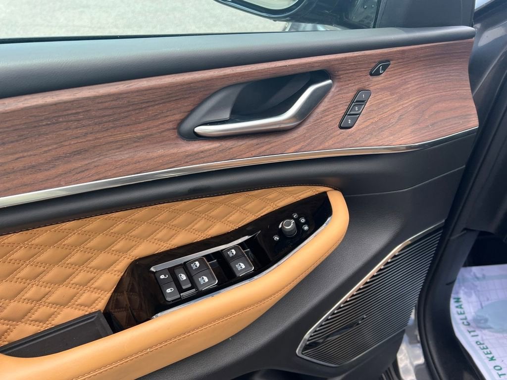 2022 Jeep Grand Cherokee 4xe Summit