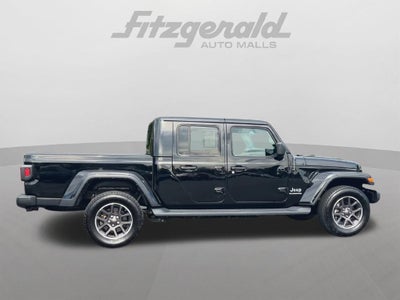 2022 Jeep Gladiator Overland