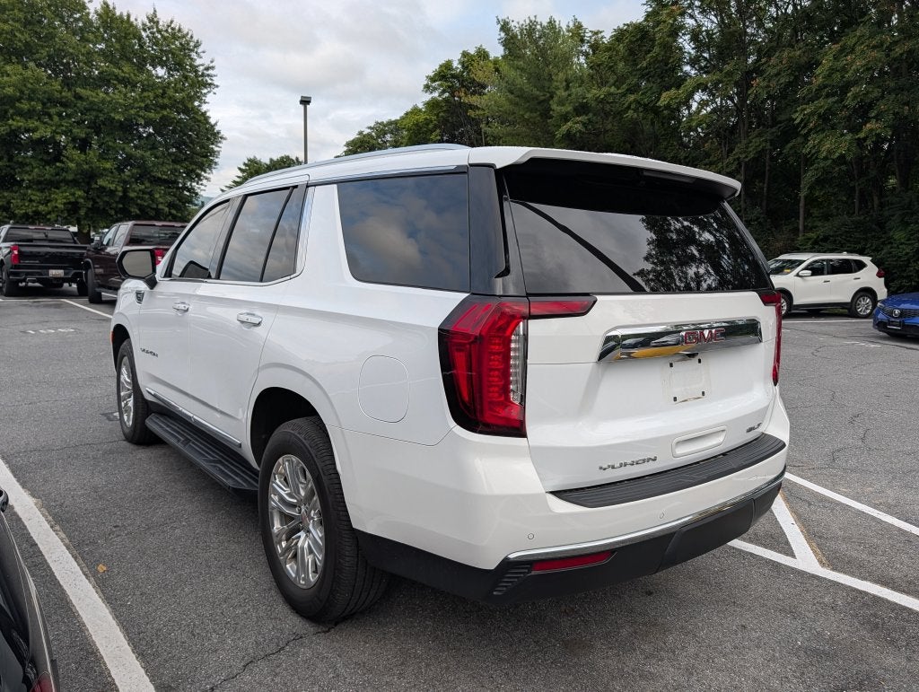 2023 GMC Yukon SLT