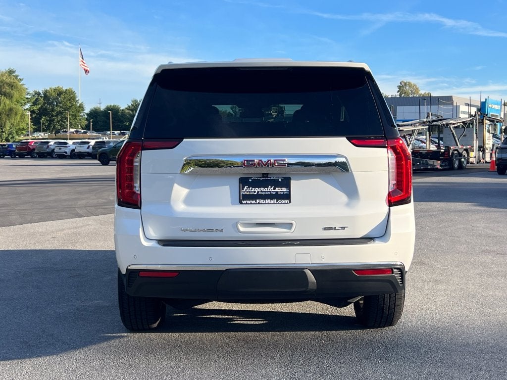 2023 GMC Yukon SLT