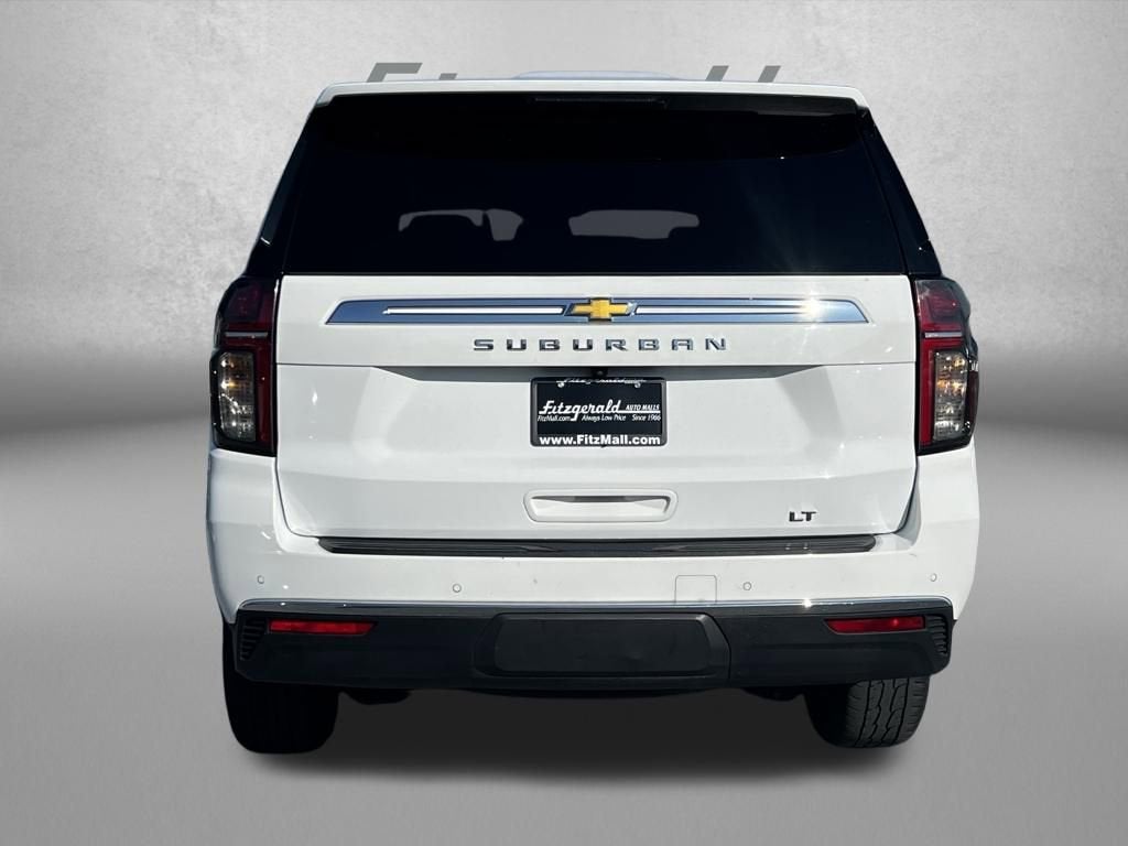2024 Chevrolet Suburban LT