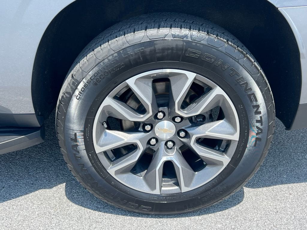 2022 Chevrolet Suburban LT