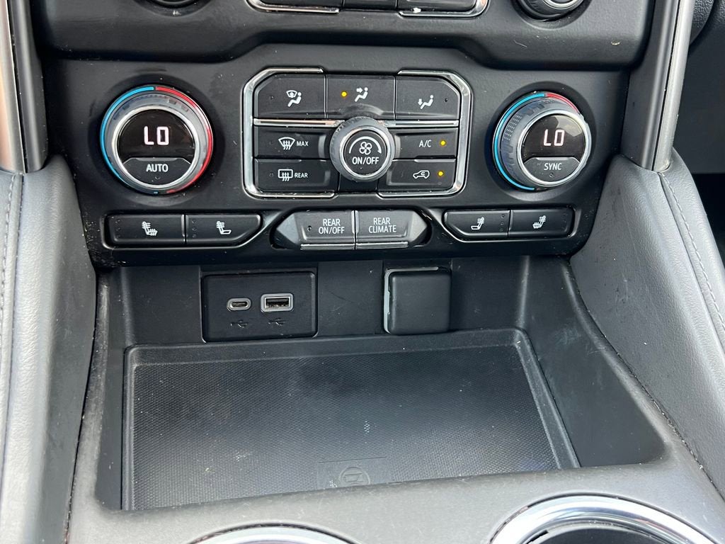2022 Chevrolet Suburban LT