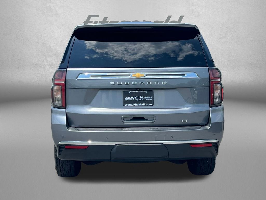 2022 Chevrolet Suburban LT