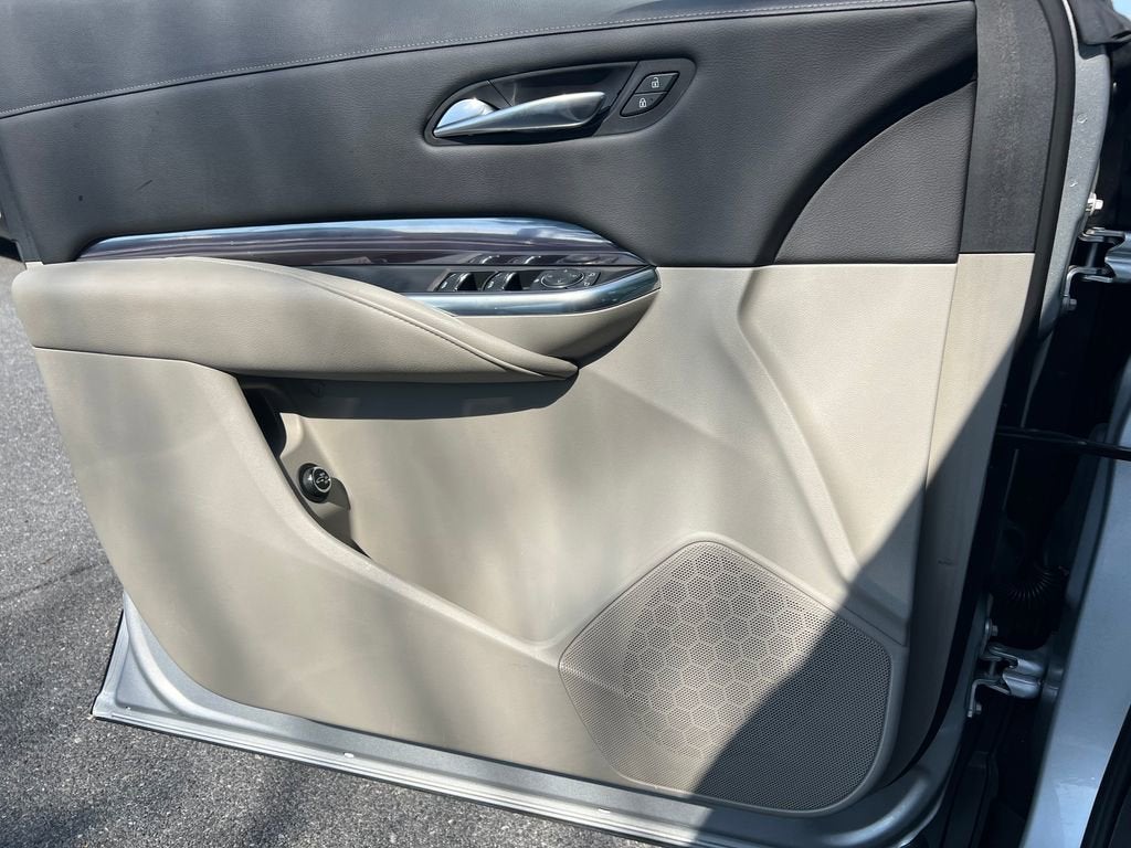 2021 Cadillac XT4 AWD Luxury