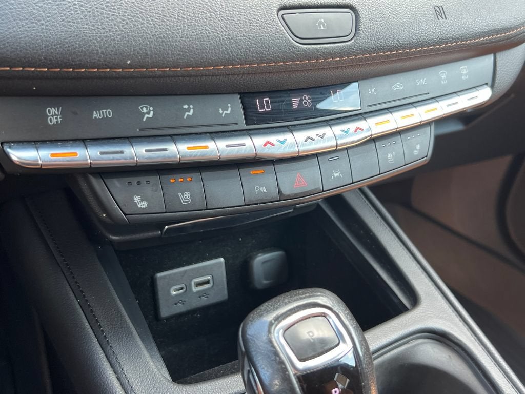 2019 Cadillac XT4 AWD Premium Luxury