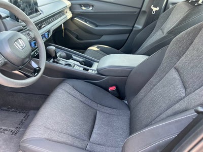2025 Honda Accord Sedan SE