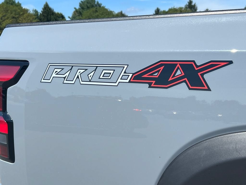 2024 Nissan Frontier PRO-4X