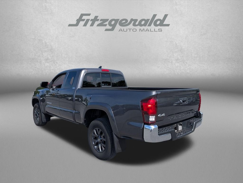 2022 Toyota Tacoma 4WD SR