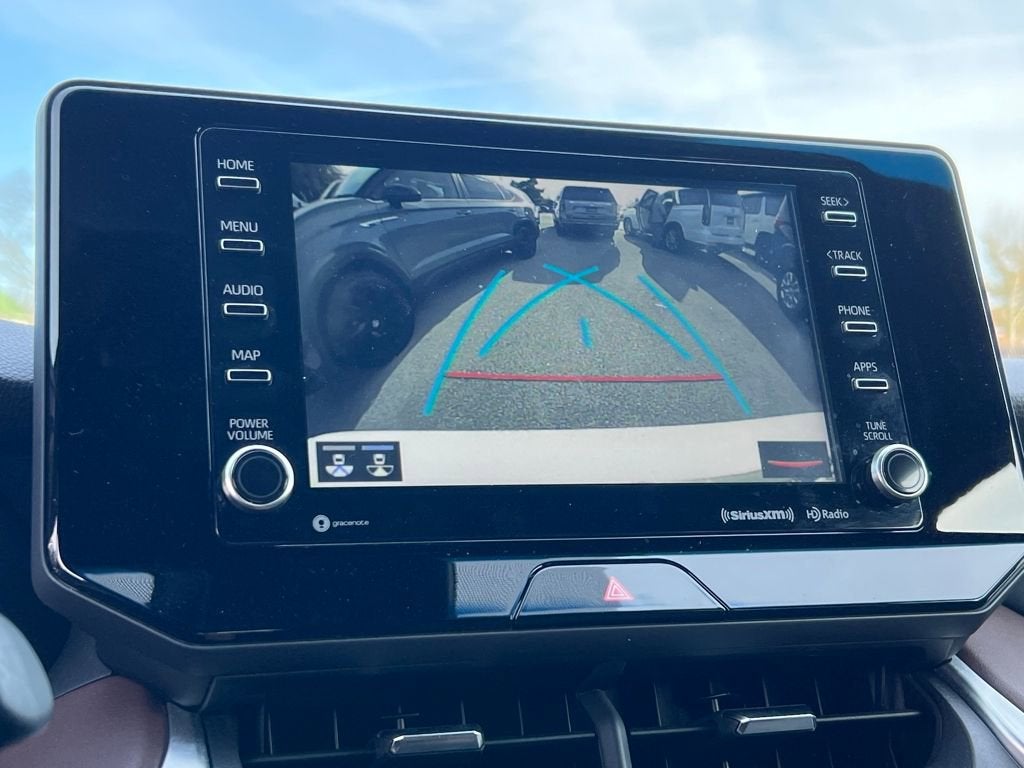 2022 Toyota Venza LE