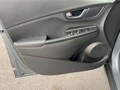 2021 Hyundai KONA SEL