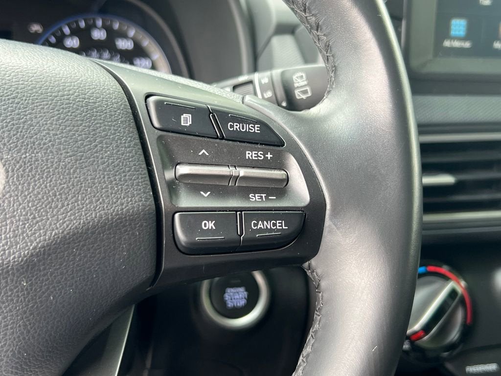 2021 Hyundai KONA SEL