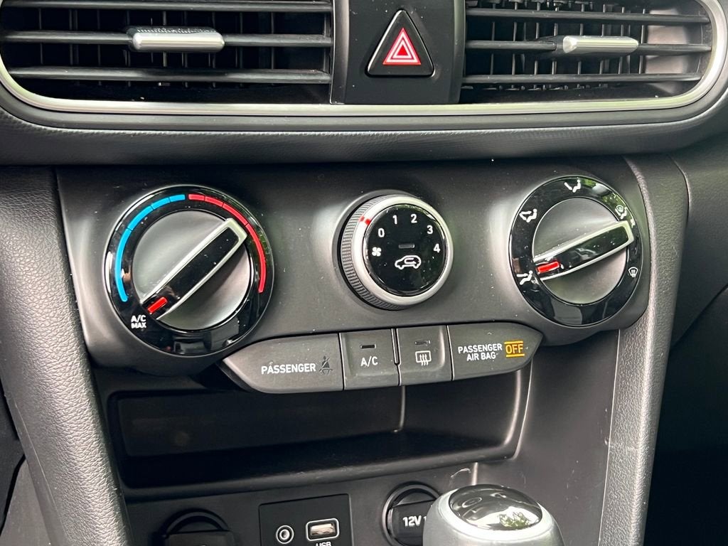 2021 Hyundai KONA SEL