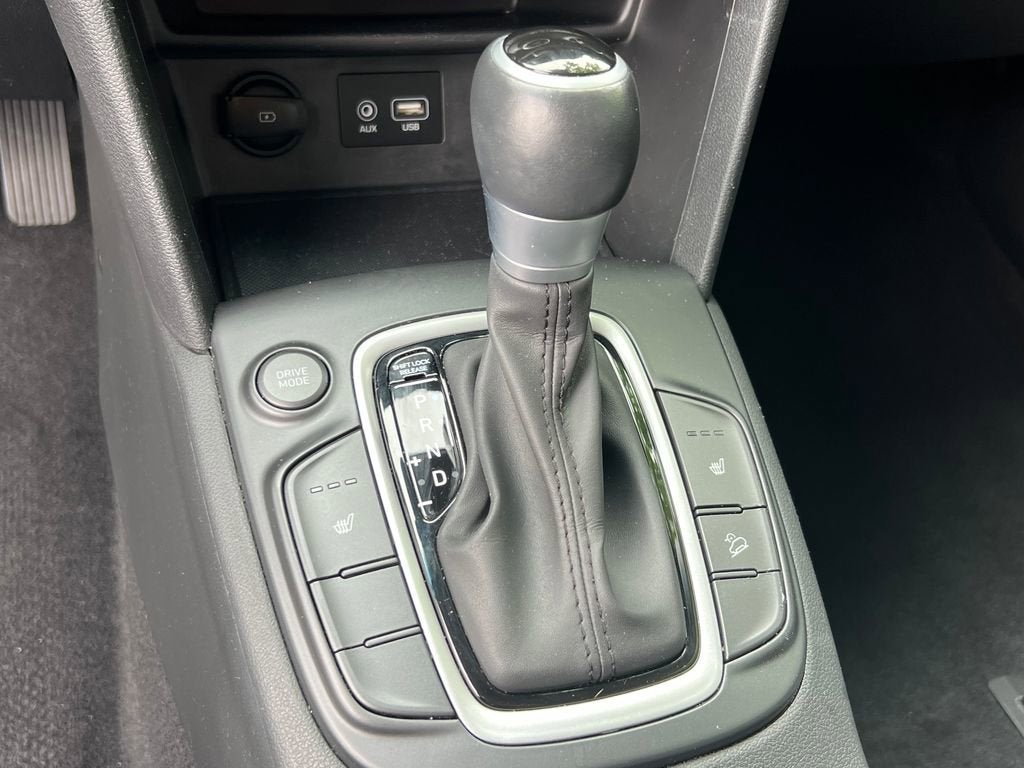 2021 Hyundai KONA SEL